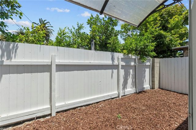 1745 W 39th Street, Los Angeles, CA 90062