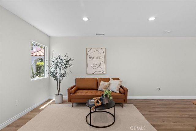 1745 W 39th Street, Los Angeles, CA 90062