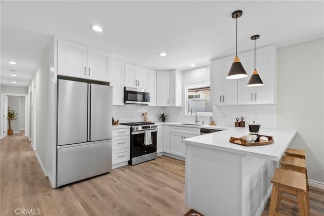 1745 W 39th Street, Los Angeles, CA 90062