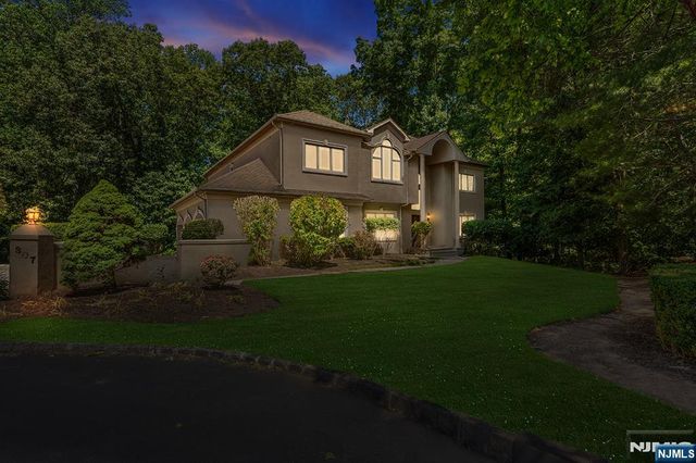 307 Daffodil Drive T307, Norwood, NJ 07648