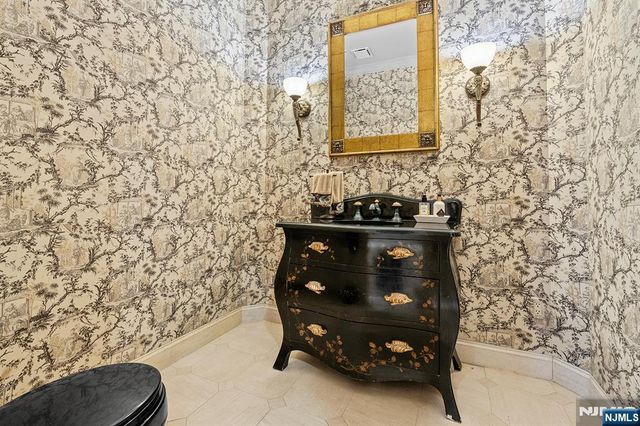 307 Daffodil Drive T307, Norwood, NJ 07648