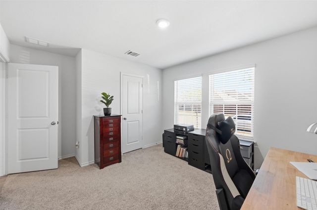 1012 Grand View Drive, Ennis, TX 75119