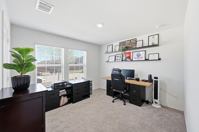 1012 Grand View Drive, Ennis, TX 75119