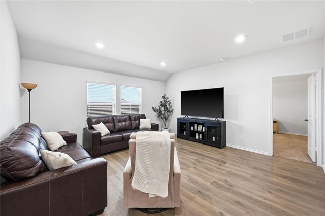 1012 Grand View Drive, Ennis, TX 75119