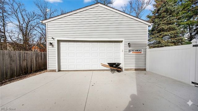 425 N Broadway Street, Medina, OH 44256