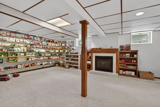 42W675 Star Lane, Sugar Grove, IL 60554