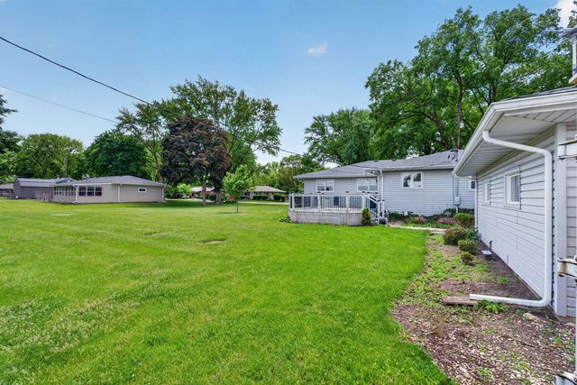 42W675 Star Lane, Sugar Grove, IL 60554