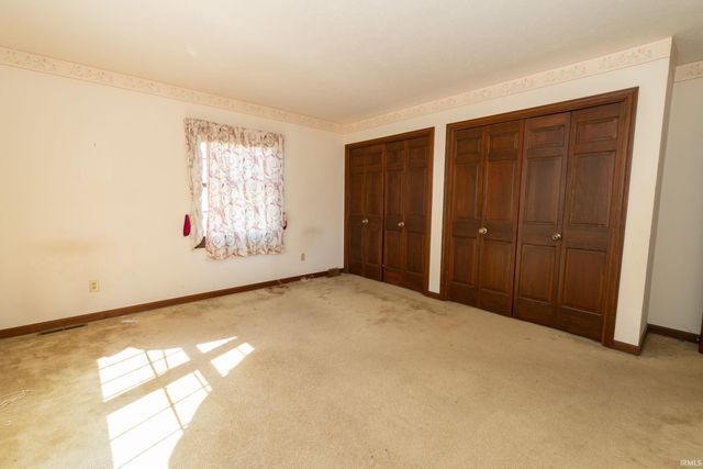 15566 Signal Hill Court, Granger, IN 46530