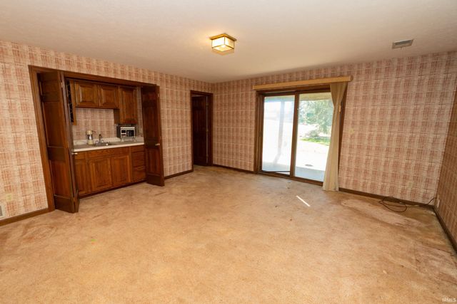 15566 Signal Hill Court, Granger, IN 46530