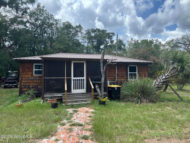 1113 Sturgeon Street SW, Darien, GA 31305