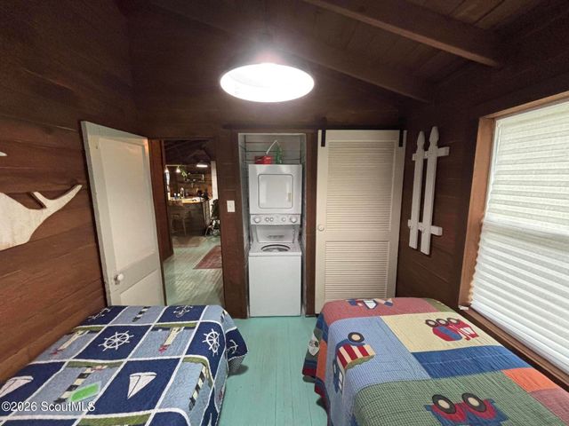 1113 Sturgeon Street SW, Darien, GA 31305