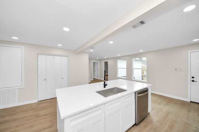 1126 14th Street, Galena Park, TX 77547