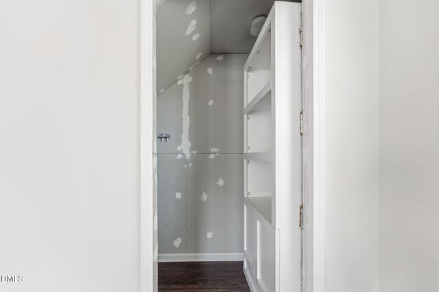 1049 Salters Street, Burlington, NC 27215