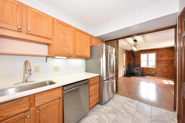 927 Genesee STREET, Waukesha, WI 53186