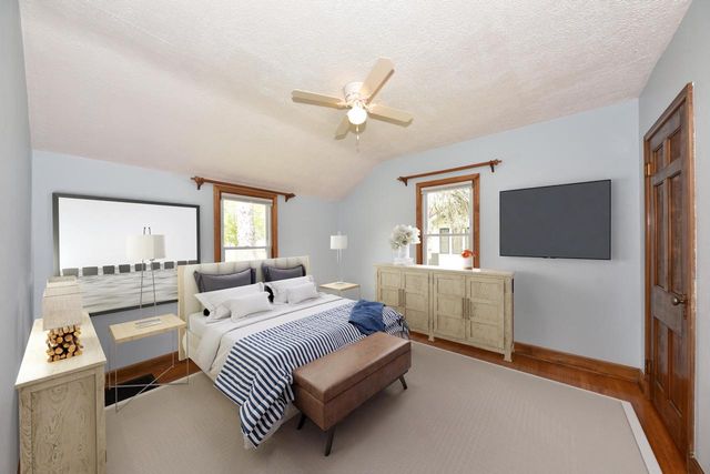 927 Genesee STREET, Waukesha, WI 53186