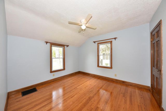 927 Genesee STREET, Waukesha, WI 53186