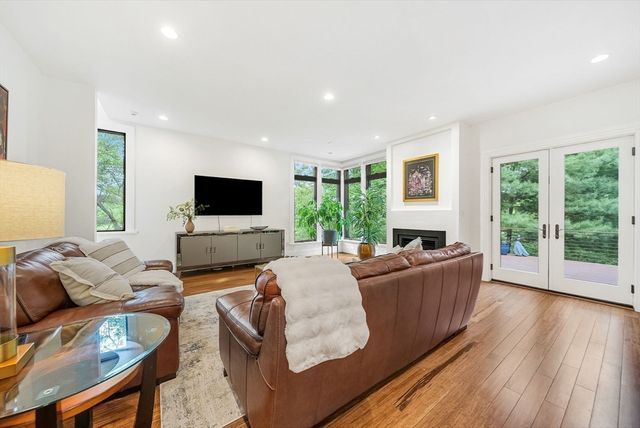 99 Littlefield Rd, Newton, MA 02459