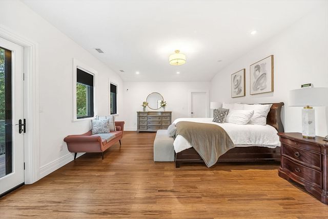 99 Littlefield Rd, Newton, MA 02459
