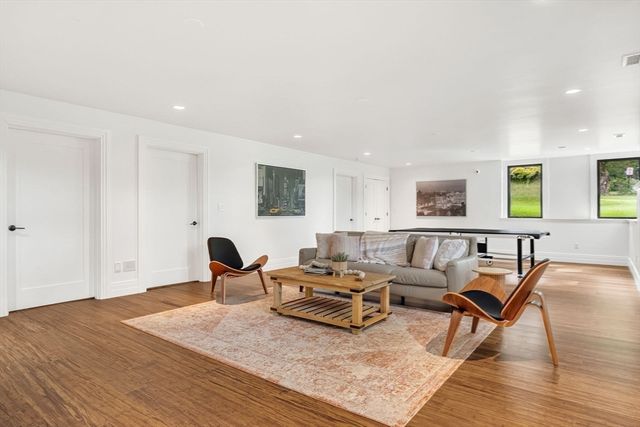 99 Littlefield Rd, Newton, MA 02459