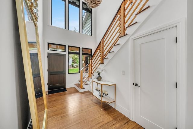 99 Littlefield Rd, Newton, MA 02459