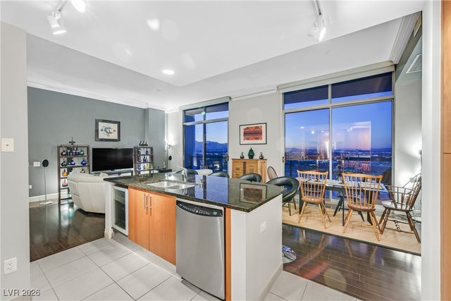 200 West Sahara Avenue 3907, Las Vegas, NV 89102