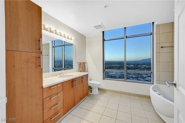 200 West Sahara Avenue 3907, Las Vegas, NV 89102