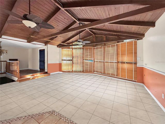 1631 PLAZA PLACE, Tarpon Springs, FL 34689