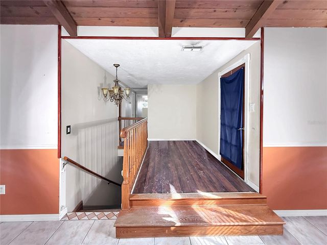 1631 PLAZA PLACE, Tarpon Springs, FL 34689