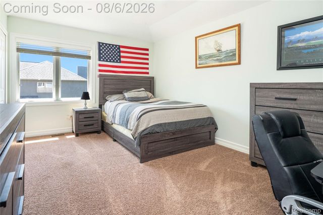 888 Suchava Drive, White Lake Charter Township, MI 48386