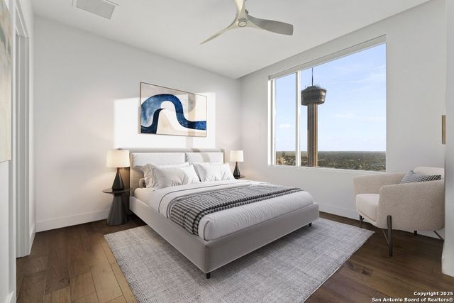 610 E Market St Unit 2905, San Antonio, TX 78205