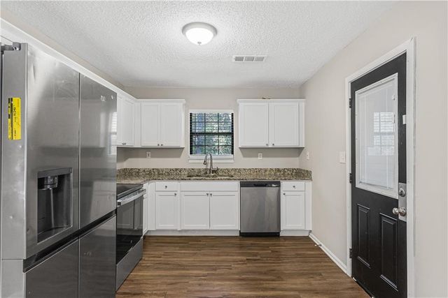 3511 Misty Valley Road, Decatur, GA 30032