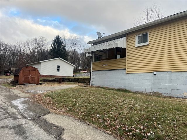 59 Dewey Aly, Allegheny Twp, PA 15656
