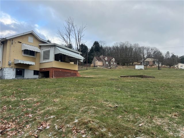 59 Dewey Aly, Allegheny Twp, PA 15656