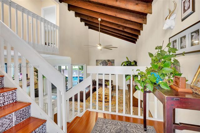 1610 W Sandpiper Cir, Pembroke Pines, FL 33026