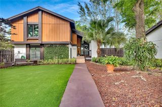 1610 W Sandpiper Cir, Pembroke Pines, FL 33026