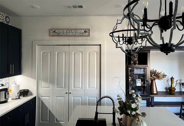 127 Chamblin Drive, Cedar Hill, TX 75104