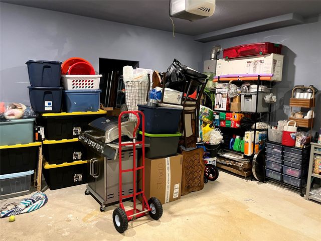 127 Chamblin Drive, Cedar Hill, TX 75104