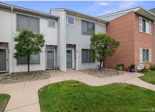 90 ROSEBUD Lane, Mt. Clemens, MI 48043