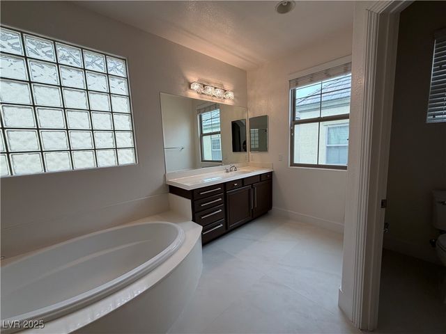 9152 Whitekirk Place, Las Vegas, NV 89145