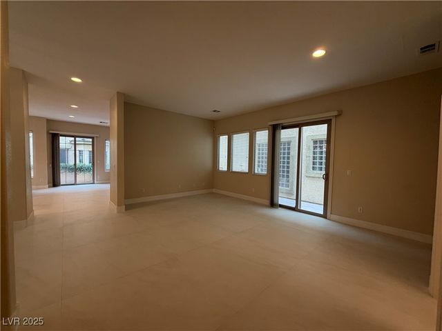 9152 Whitekirk Place, Las Vegas, NV 89145