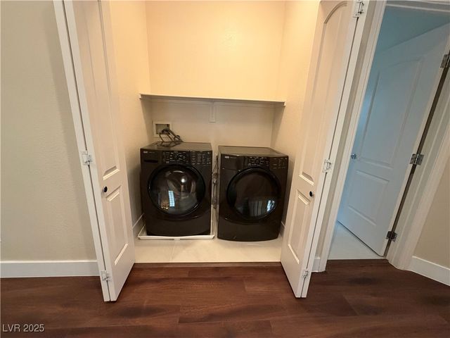 9152 Whitekirk Place, Las Vegas, NV 89145