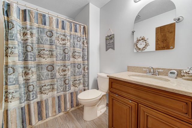 7888 W Applewood Drive, La Porte, IN 46350