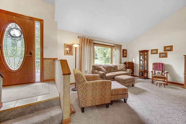 7888 W Applewood Drive, La Porte, IN 46350