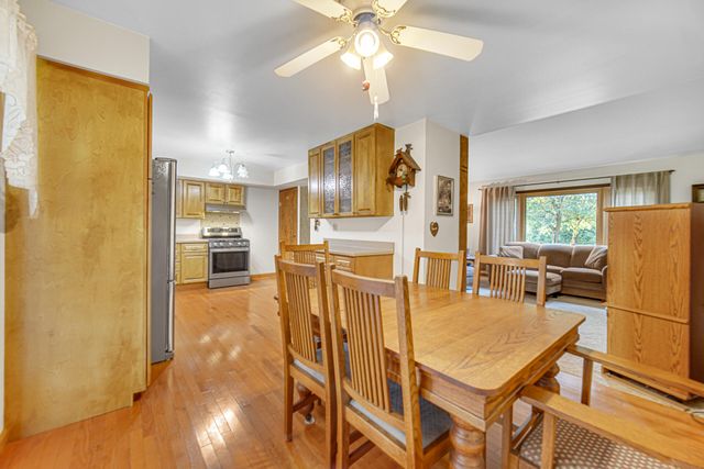 7888 W Applewood Drive, La Porte, IN 46350