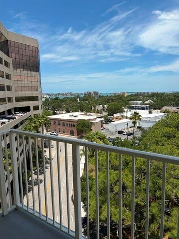 628 CLEVELAND STREET 808, Clearwater, FL 33755