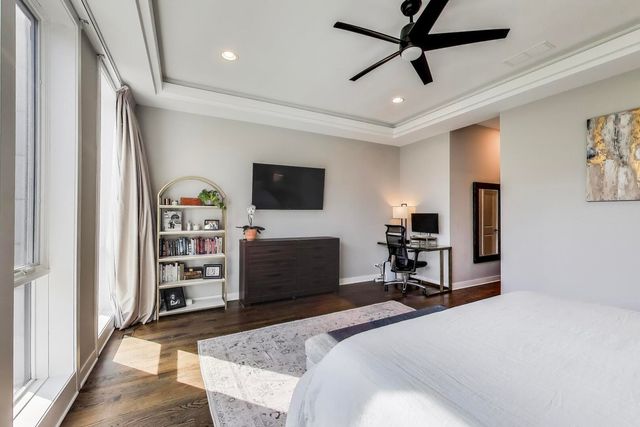 926 N Honore Street 2, Chicago, IL 60622