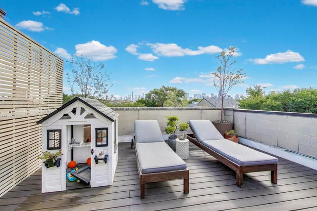 926 N Honore Street 2, Chicago, IL 60622