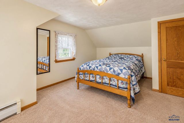 1919 EVERGREEN DR, Rapid City, SD 57702