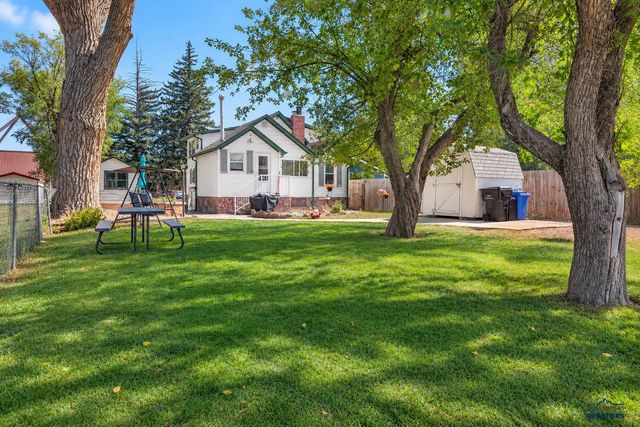 1919 EVERGREEN DR, Rapid City, SD 57702