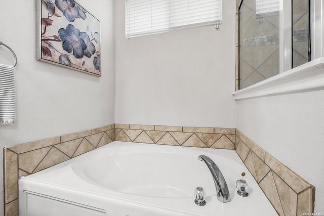 1207 Sand Wedge, San Antonio, TX 78258